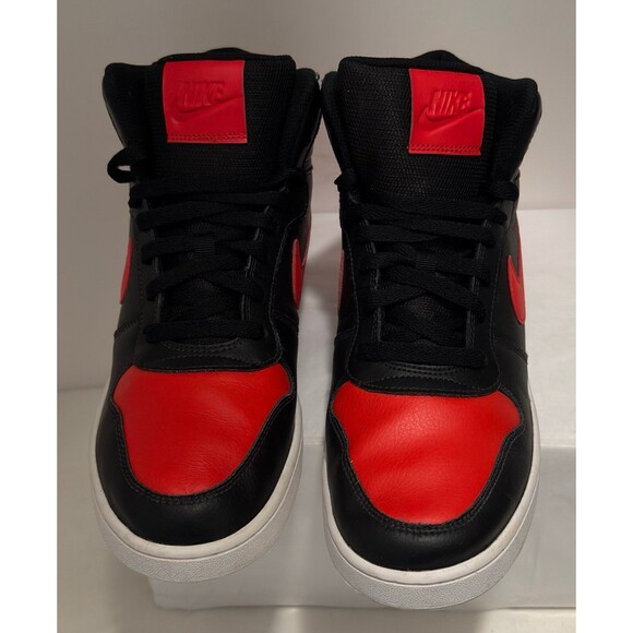 Nike Men’s Size 9.5 - Picture 3 of 7